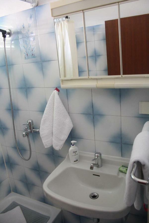 לאבין Branka Apartments מראה חיצוני תמונה