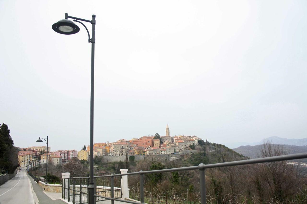 לאבין Branka Apartments מראה חיצוני תמונה